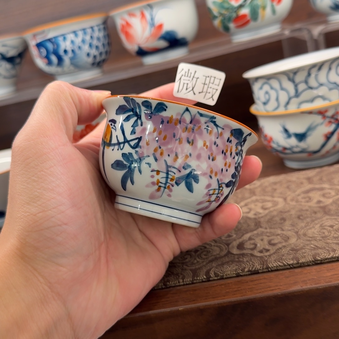 釉下手绘茶具微瑕