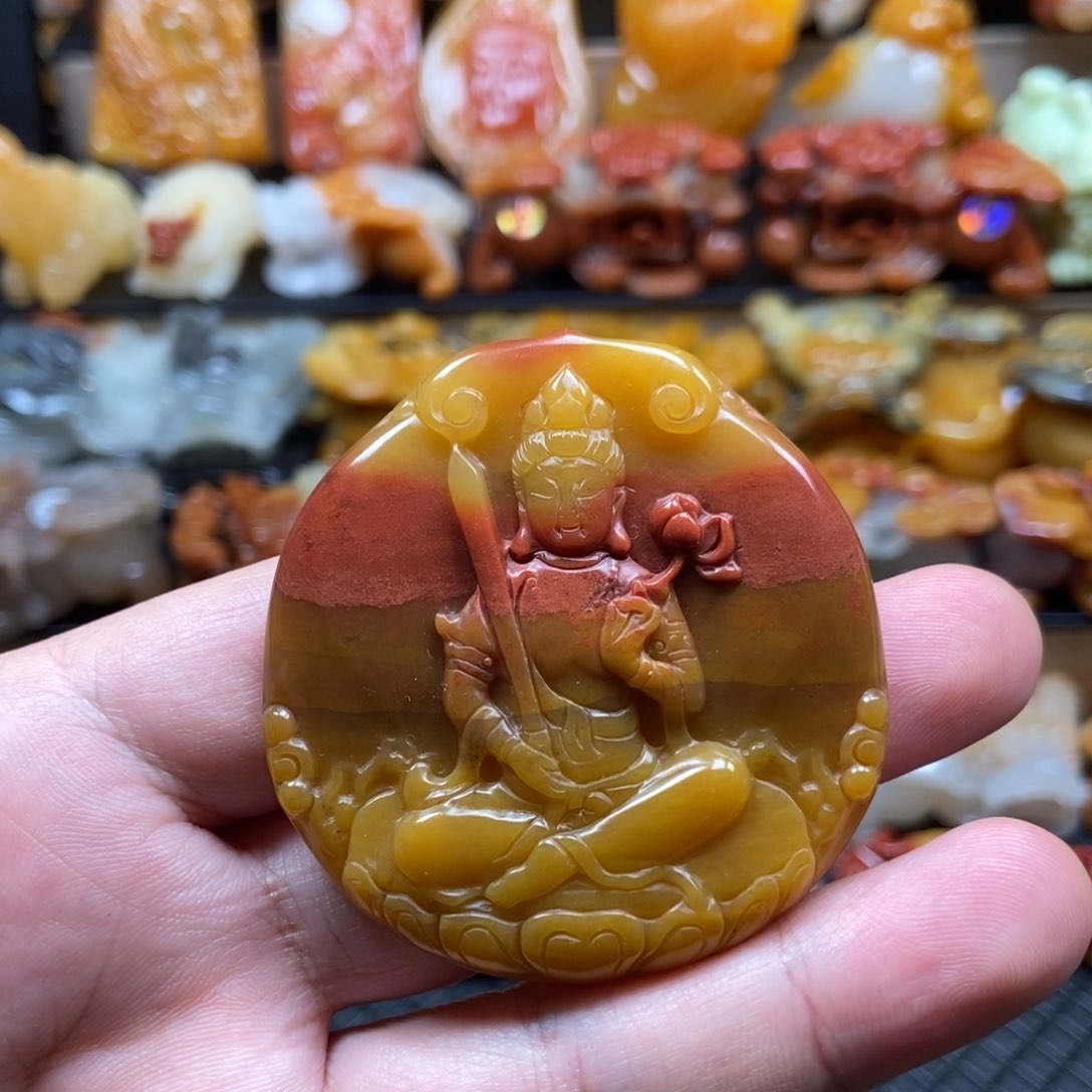 石英质玉（黄龙玉）挂件未镶嵌