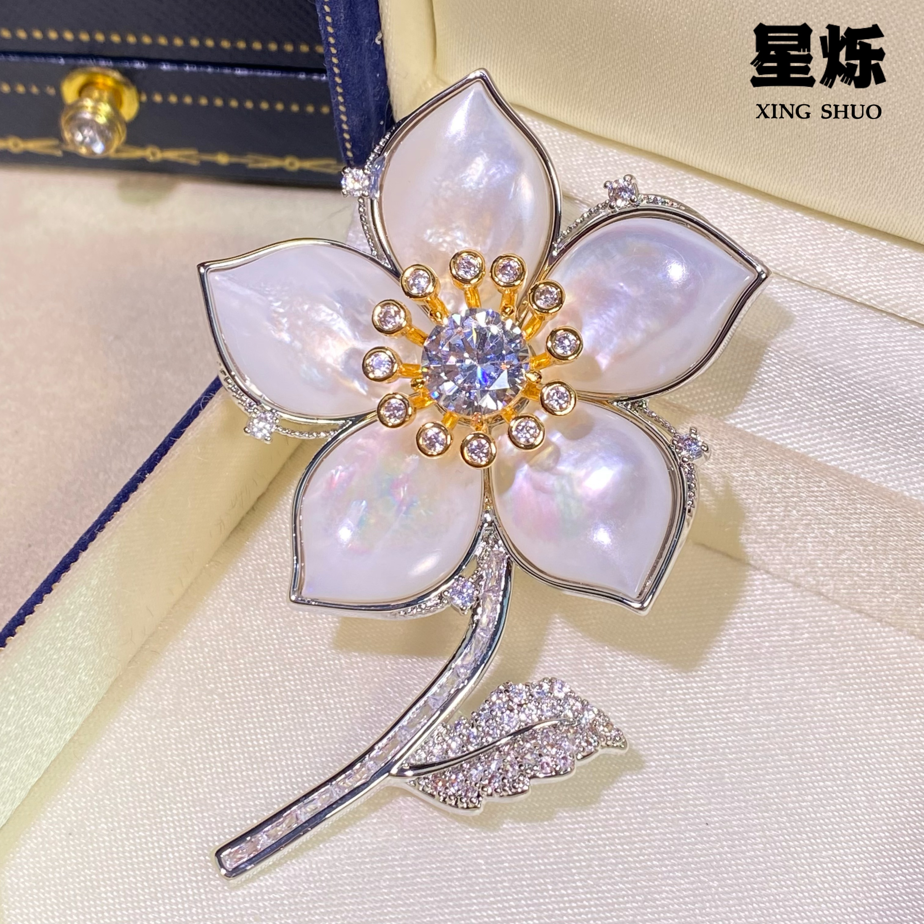 铜合金胸针 【月光之花】高端高定设计师时尚百搭气质轻奢精致9024