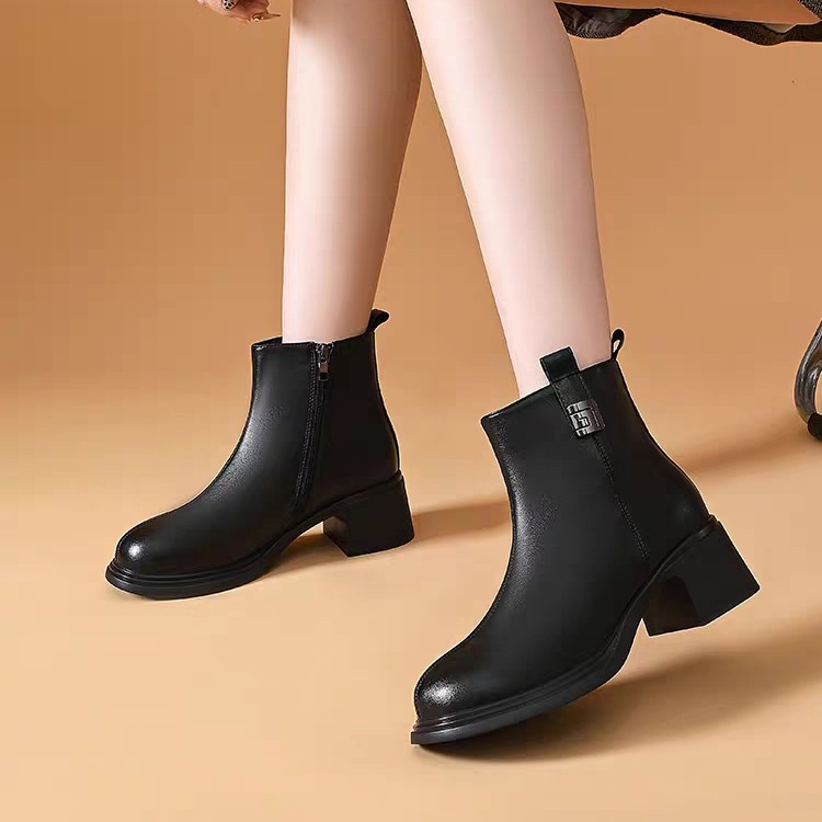 头层羊皮32054345百搭经典瘦瘦靴