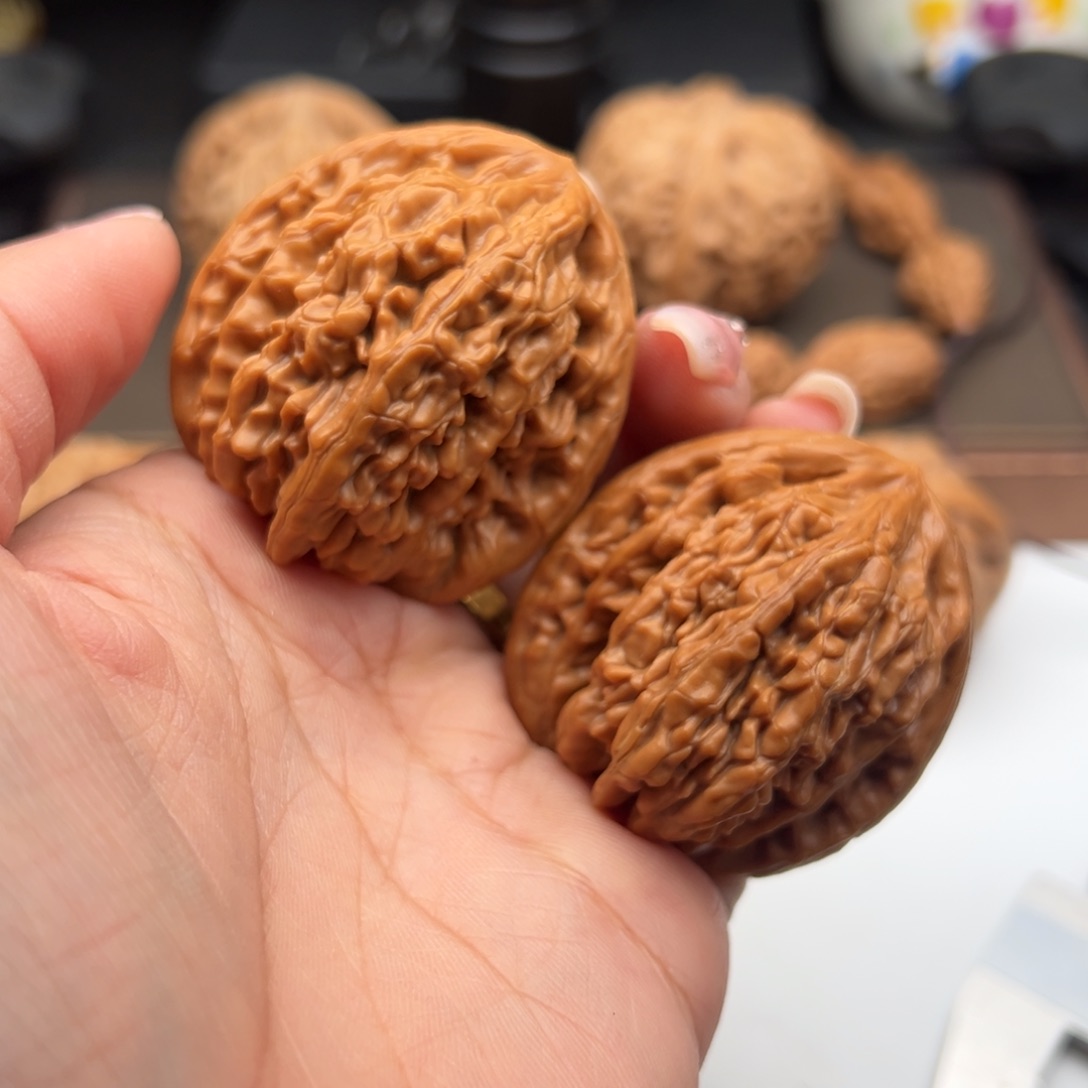 文玩核桃把件虎头王42