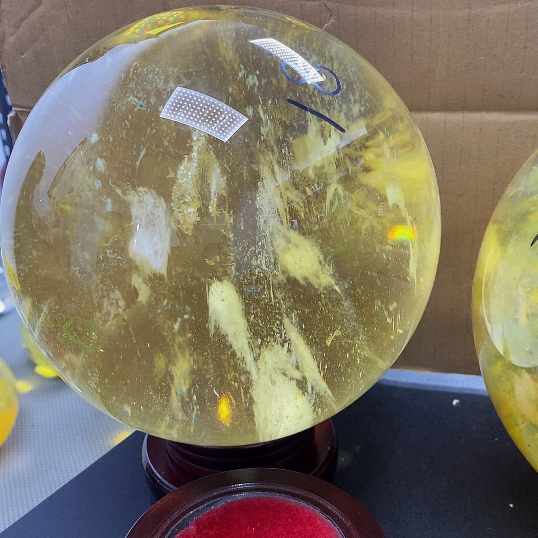 筱****石材18厘米黄水摆件