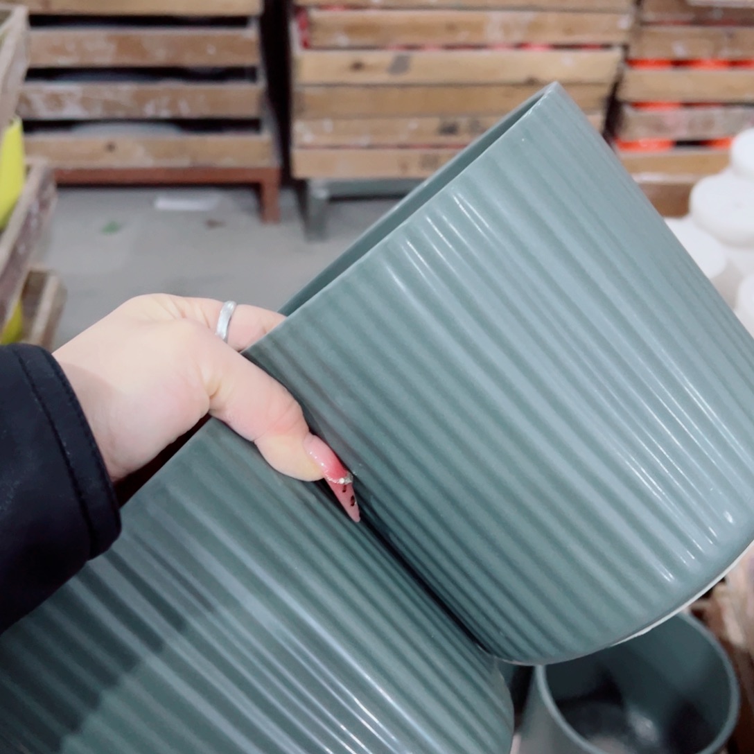 有孔，陶瓷花盆满10米包邮发货