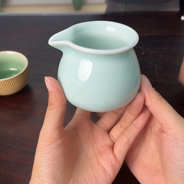 龙泉云间青瓷小米茶器