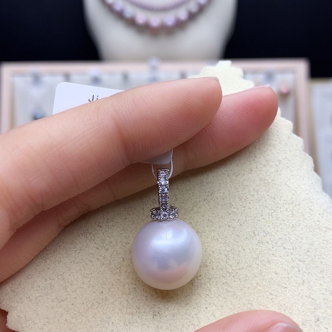 淡水珍珠颈饰合金