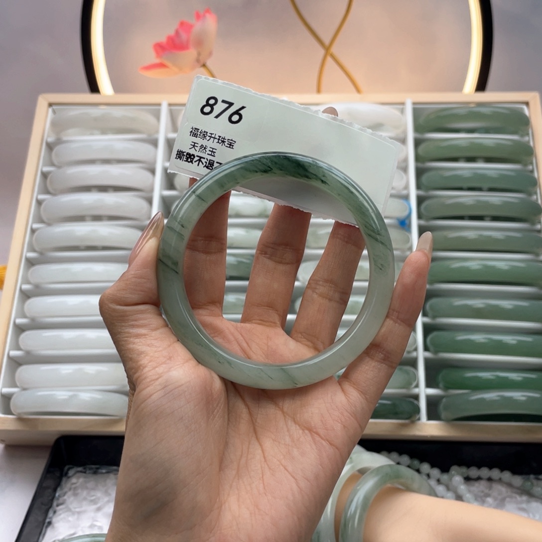 石英质玉未镶嵌手镯876