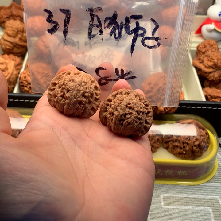 文玩核桃吊坠37尺寸全品白狮子