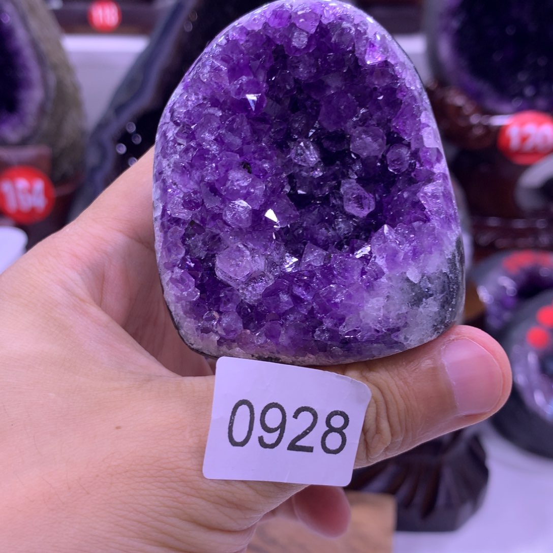 未镶嵌紫晶大型摆件（非配饰）