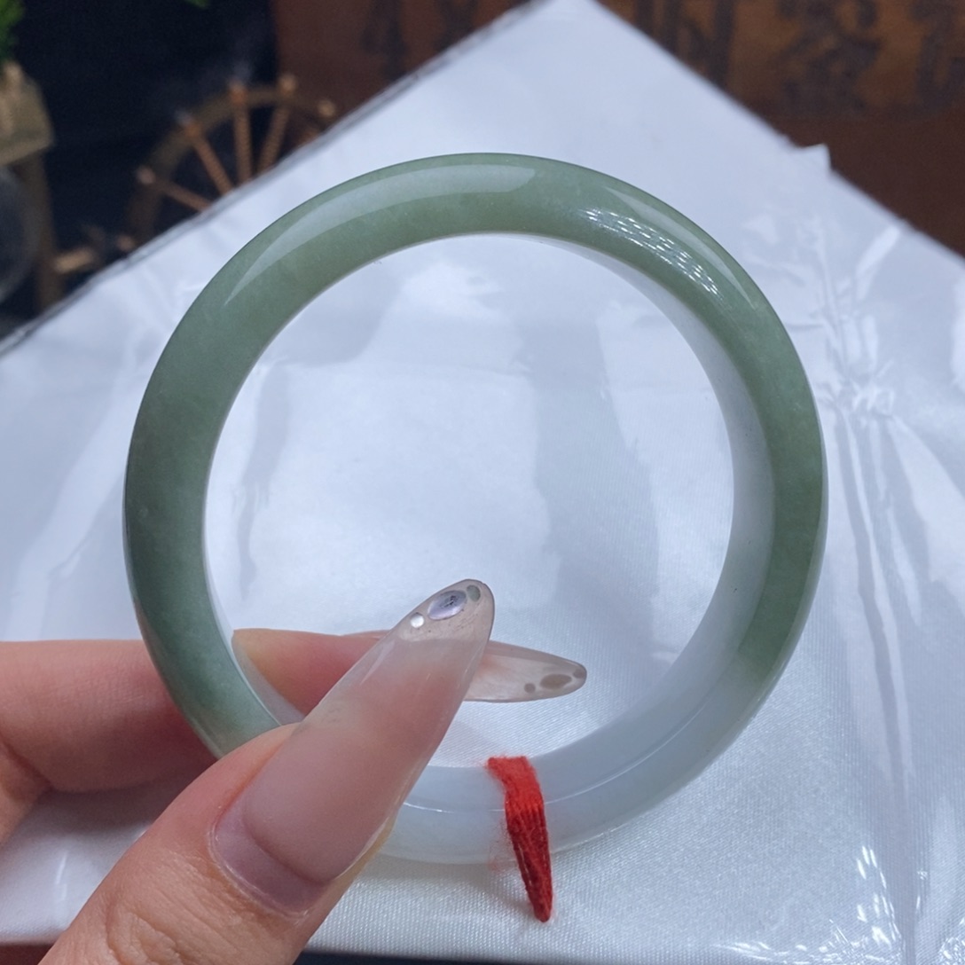 未镶嵌手镯翡翠55