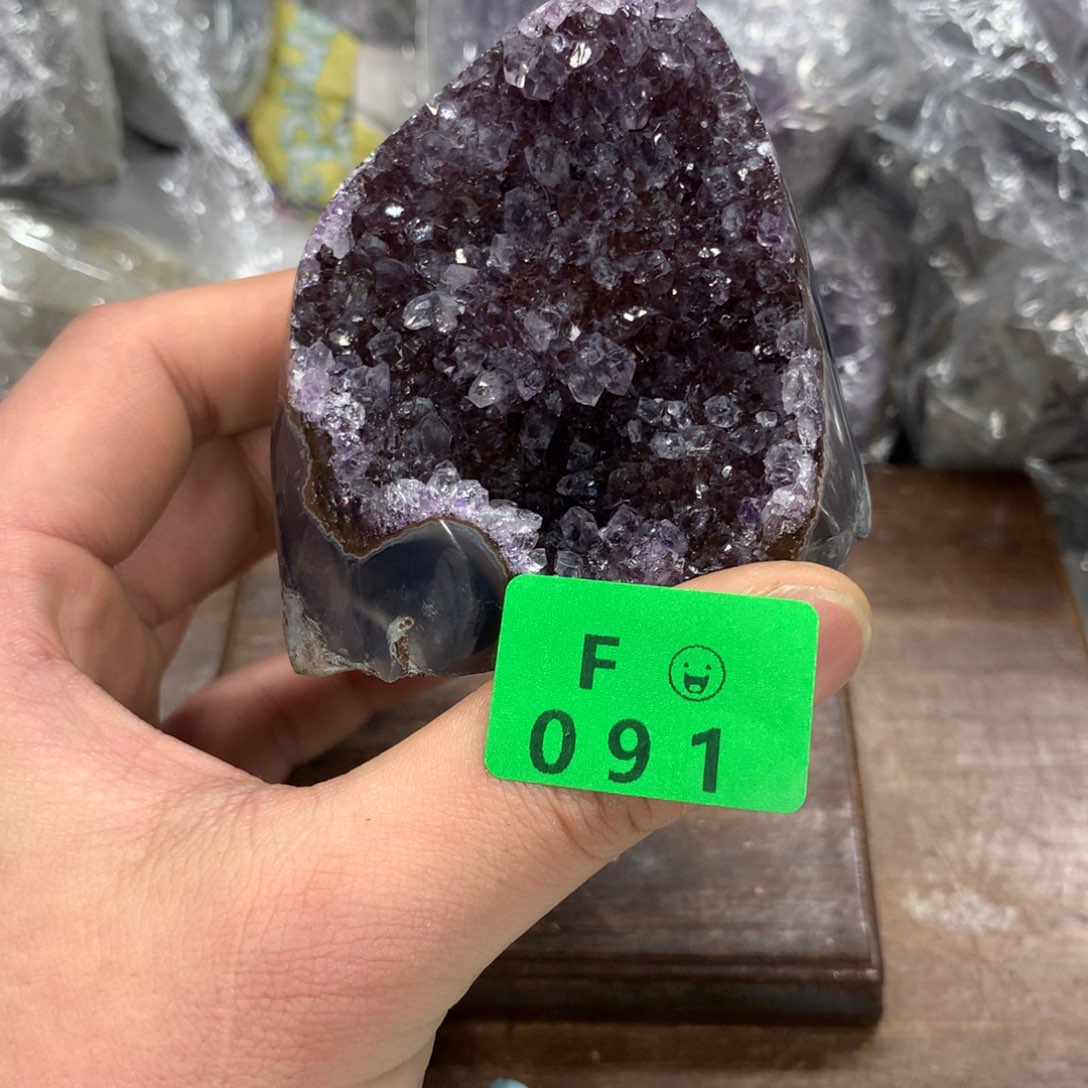紫晶大型摆件（非配饰）未镶嵌