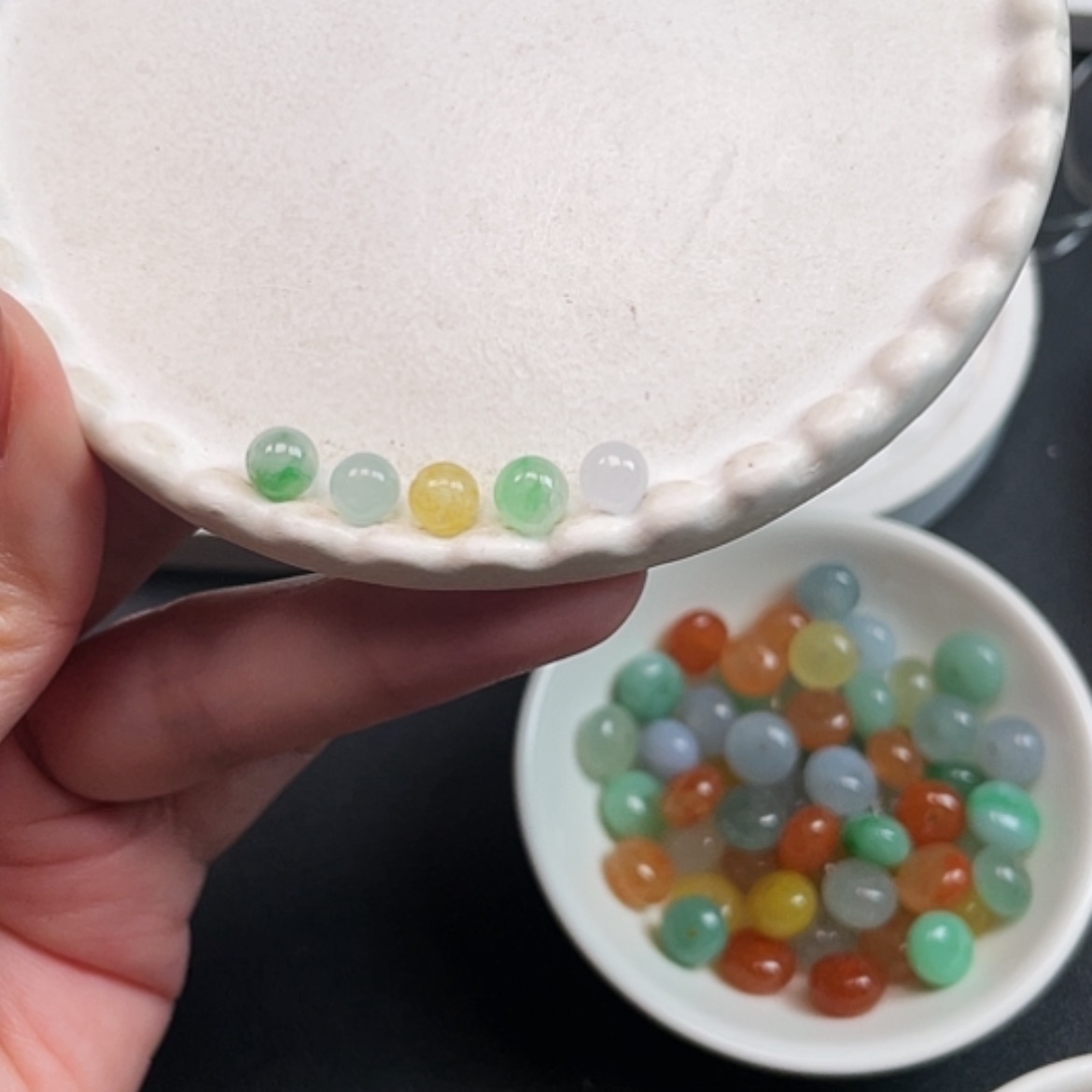 【闪购商品】定制翡翠未镶嵌v**Z，