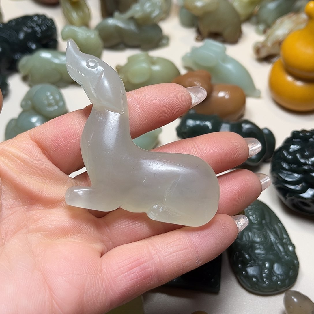 白玉菩提吊坠白玉菩提吊坠