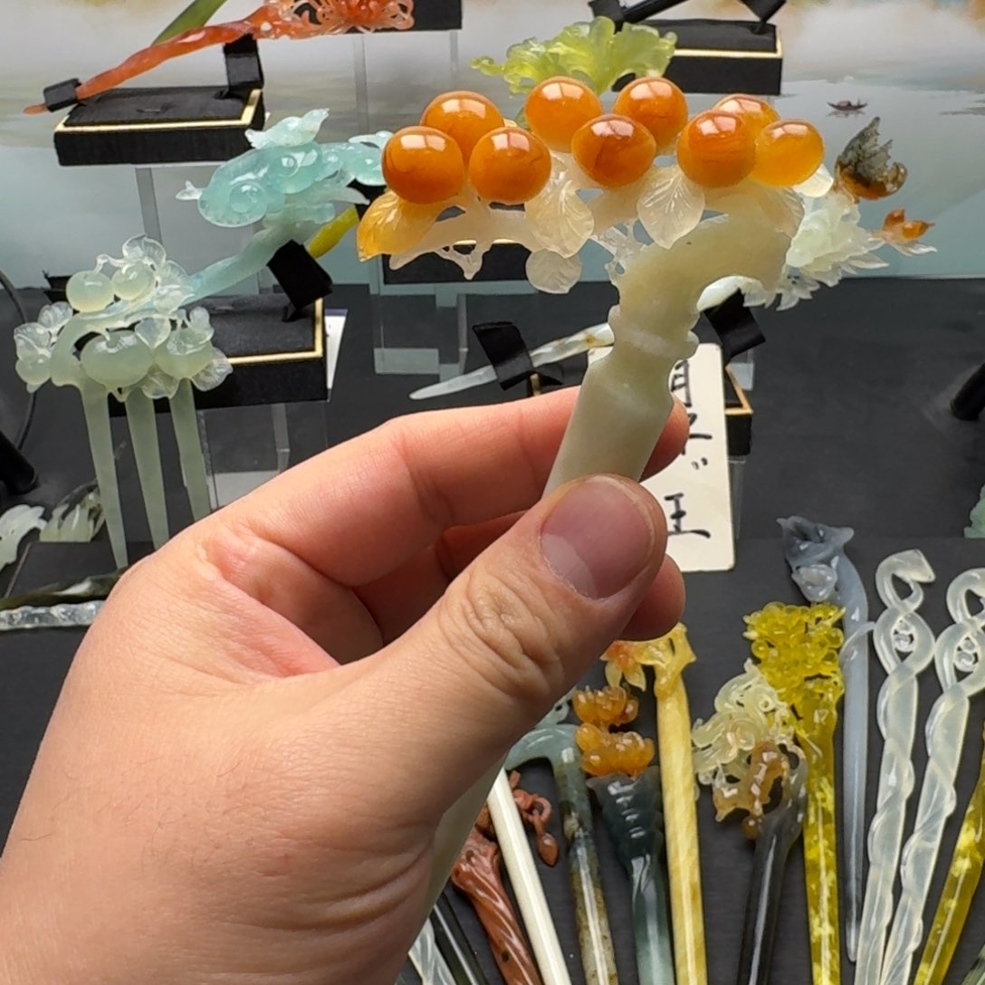 岫玉发饰未镶嵌有****