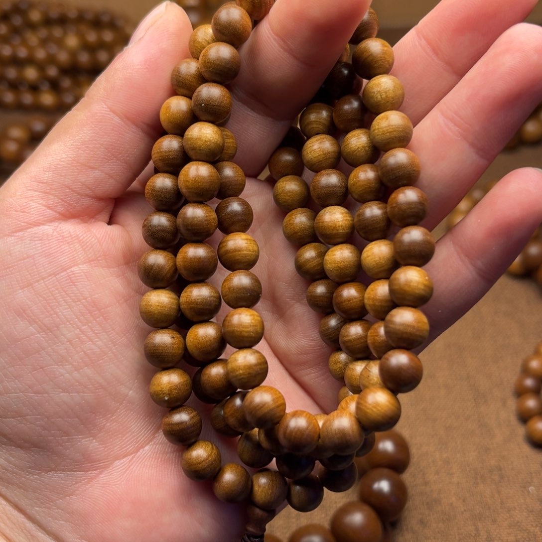 檀香木老山檀0.8*108单圈