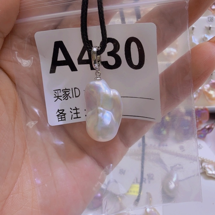 淡水珍珠银S925镶嵌颈饰