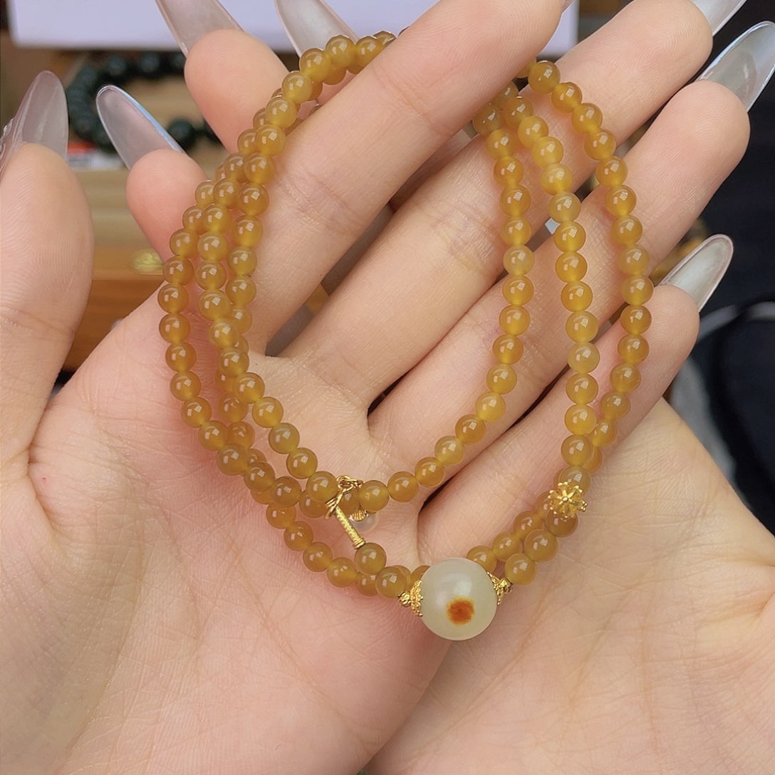 未镶嵌和田玉手链