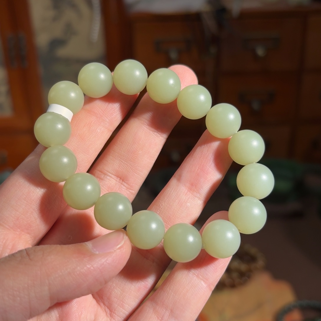 和田玉手串未镶嵌