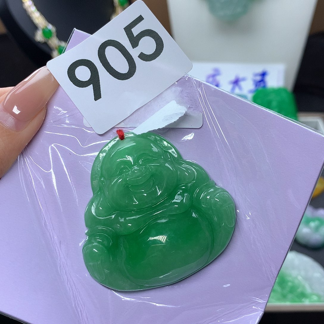 翡翠颈饰未镶嵌我