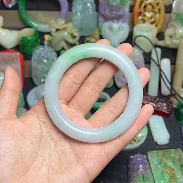 滴血莲花菩提吊坠