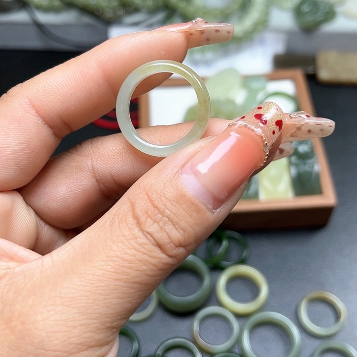 【闪购商品】和田玉颈饰未镶嵌米*