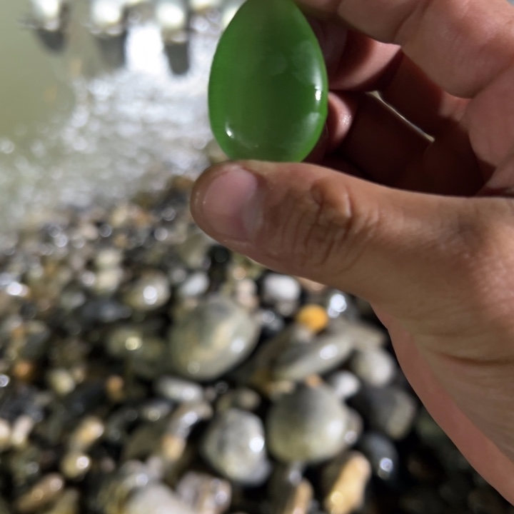 和田玉（糖玉）未镶嵌珠宝奇石