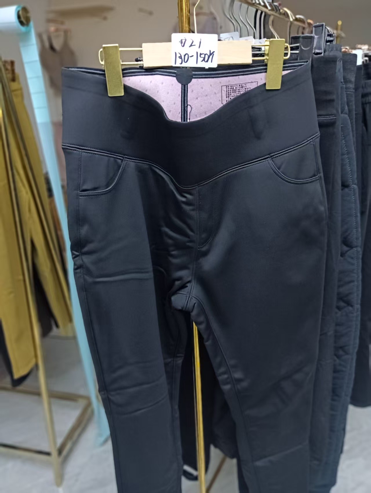 【孤品】女士外穿加厚小黑裤208