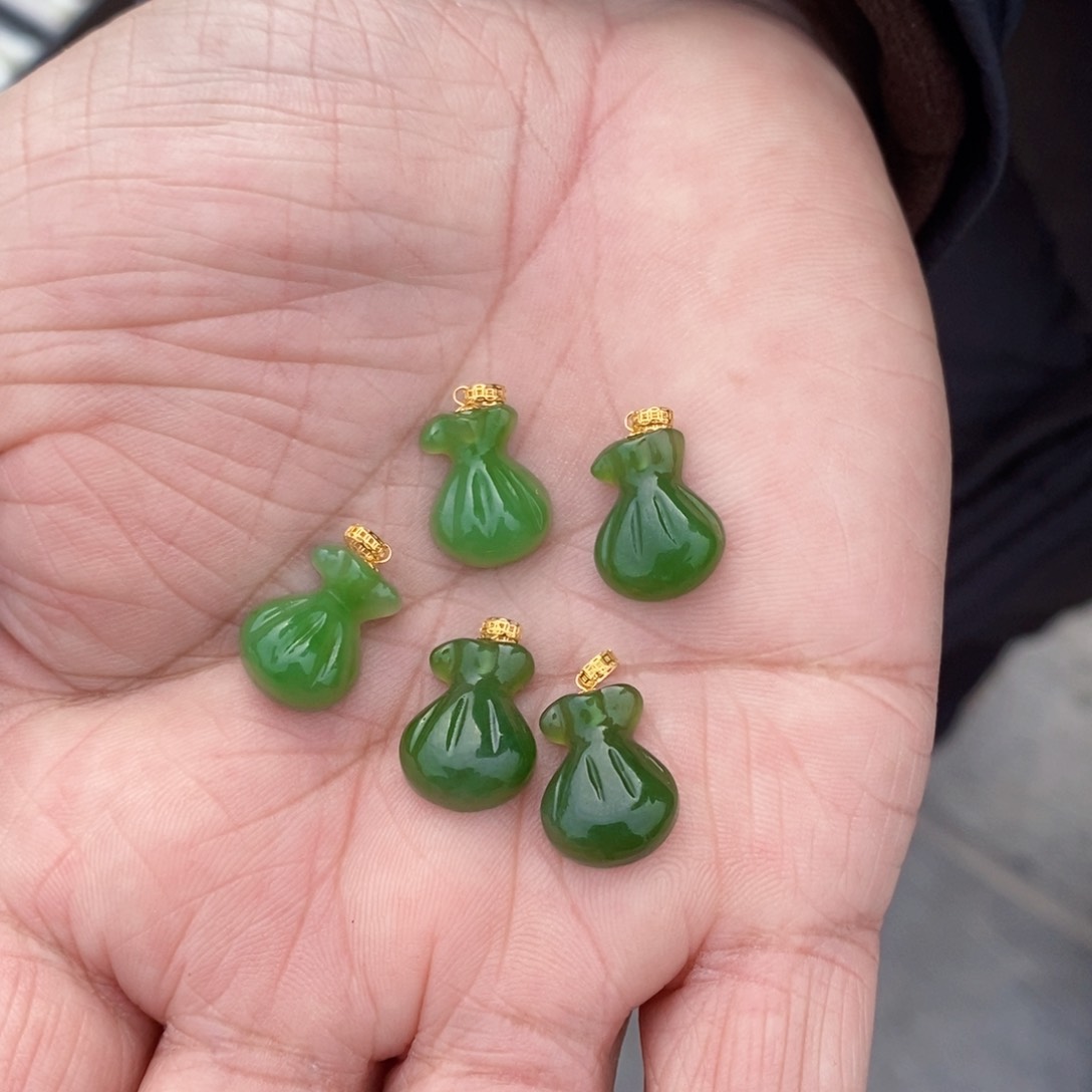 和田玉颈饰18K金镶嵌多样性发货 拍一发一