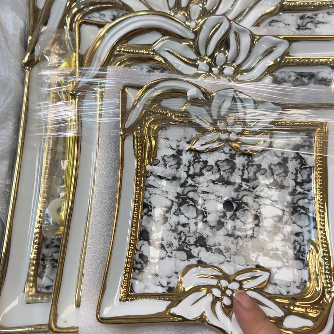 摆件鹿与海陶瓷家居用品有限公司