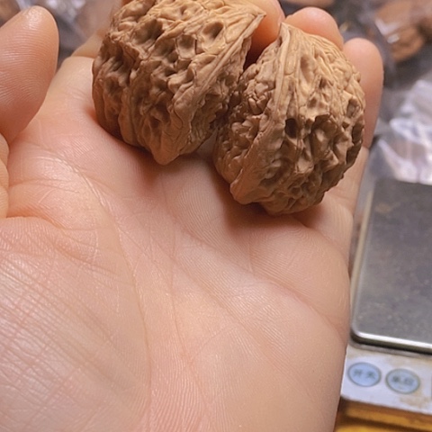 桃核把件麦穗蛇头