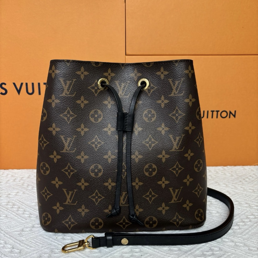 95新 LouisVuitton/路易威登 LV老花黑水桶 25110058-01