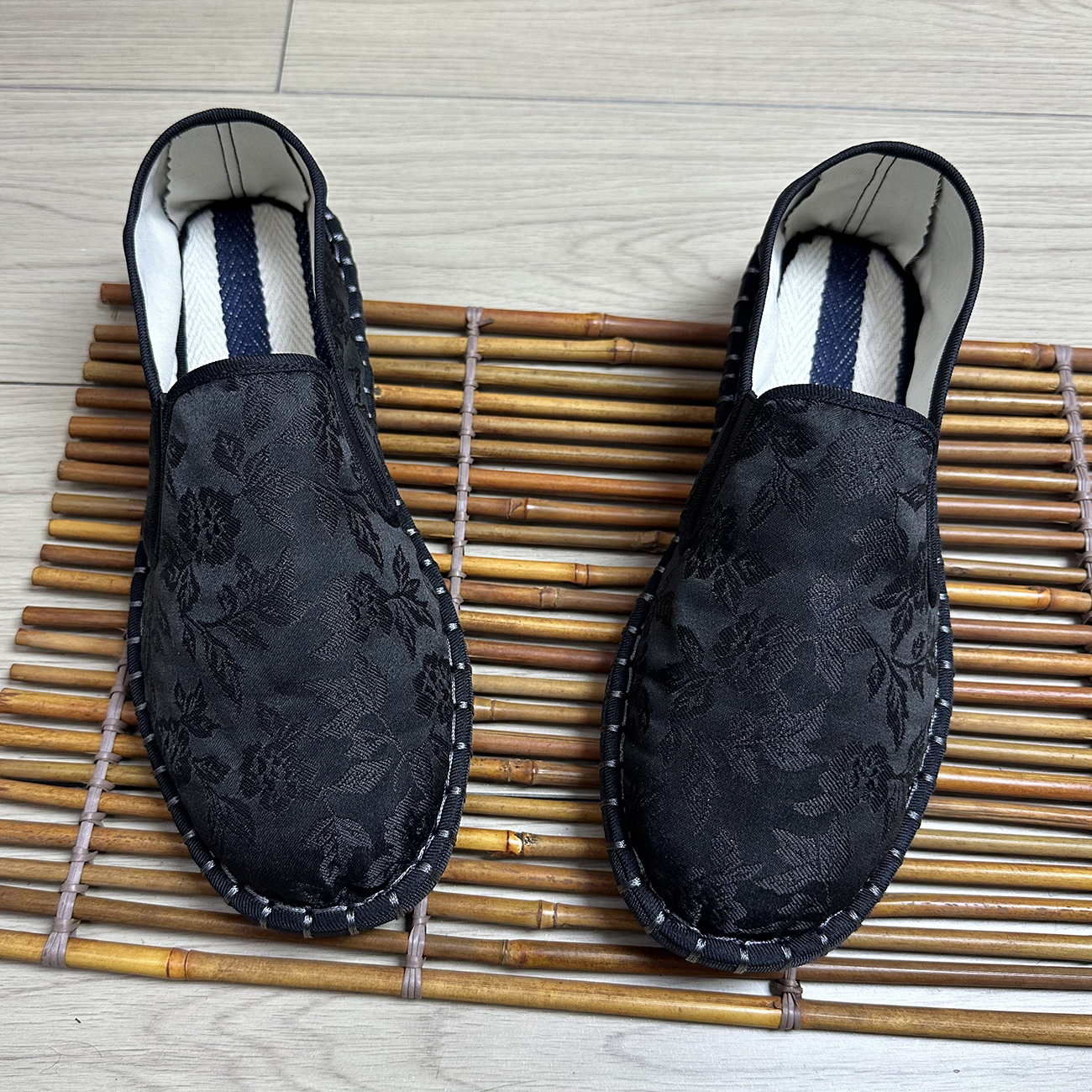 新款老北京布鞋男黑色印花鞋复古防滑松紧带透气布鞋休闲防臭男鞋