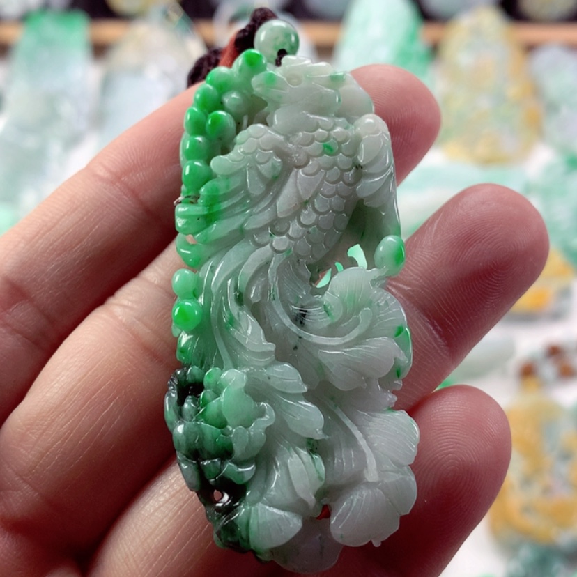 【闪购商品】翡翠吊坠(不含链)未镶嵌