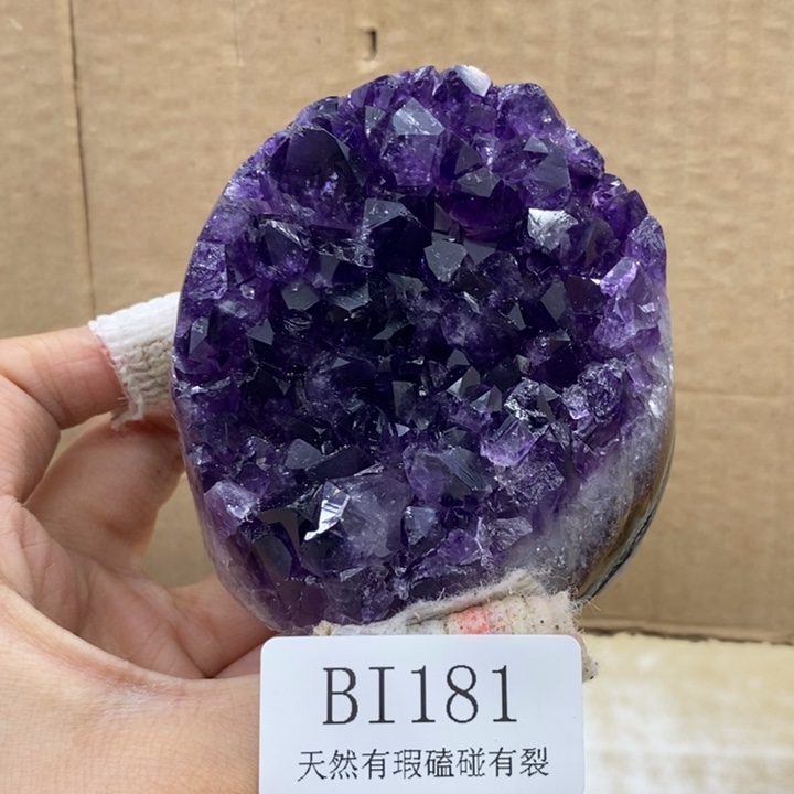 水晶大型摆件（非配饰）未镶嵌