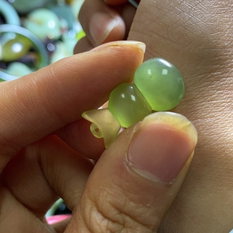 岫玉手绳未镶嵌一个