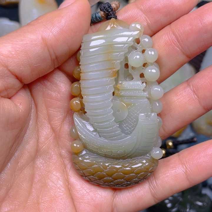 和田玉挂件未镶嵌