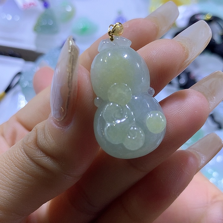 翡翠颈饰未镶嵌天然翡翠A货吊坠