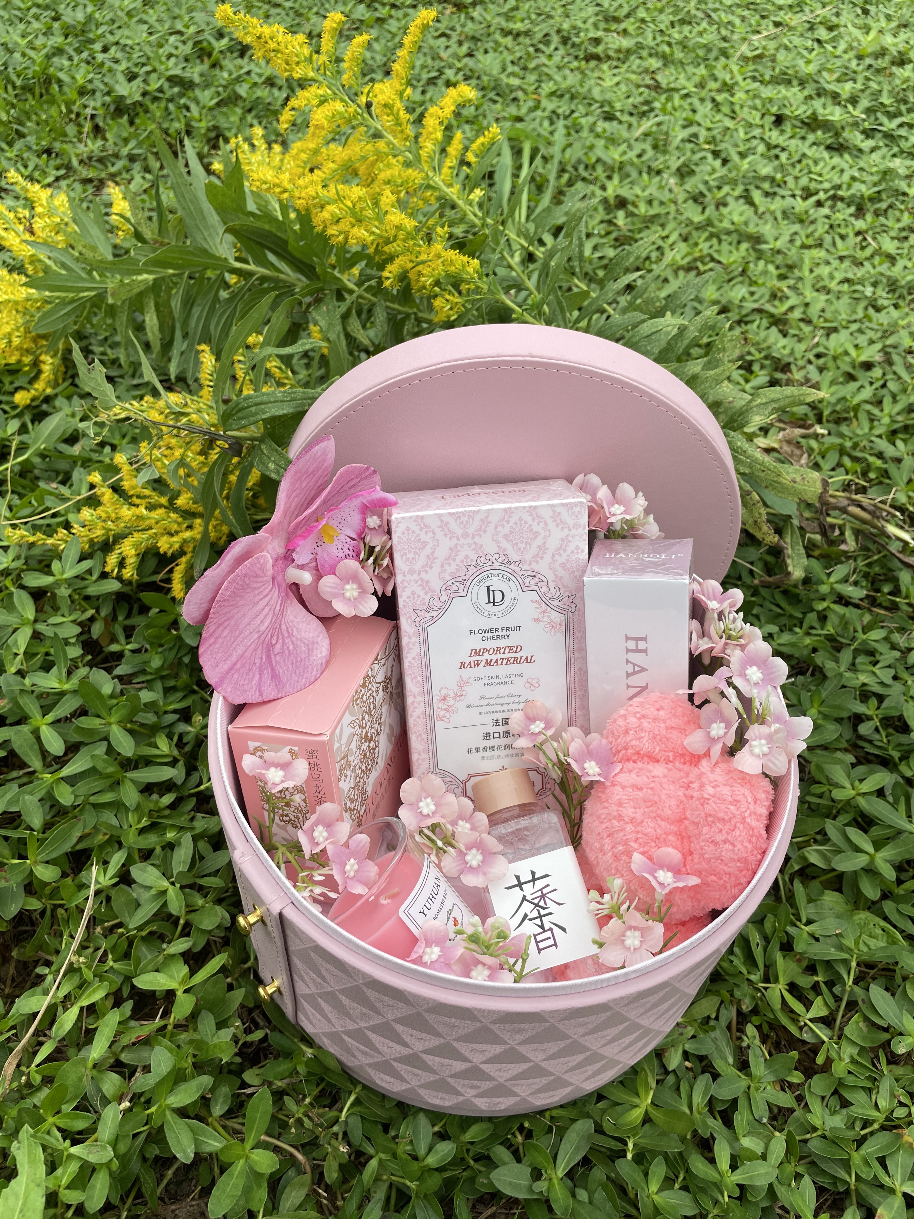 实用高颜值结婚伴娘伴手礼伴手礼礼盒送闺蜜朋友生日礼宾客回礼