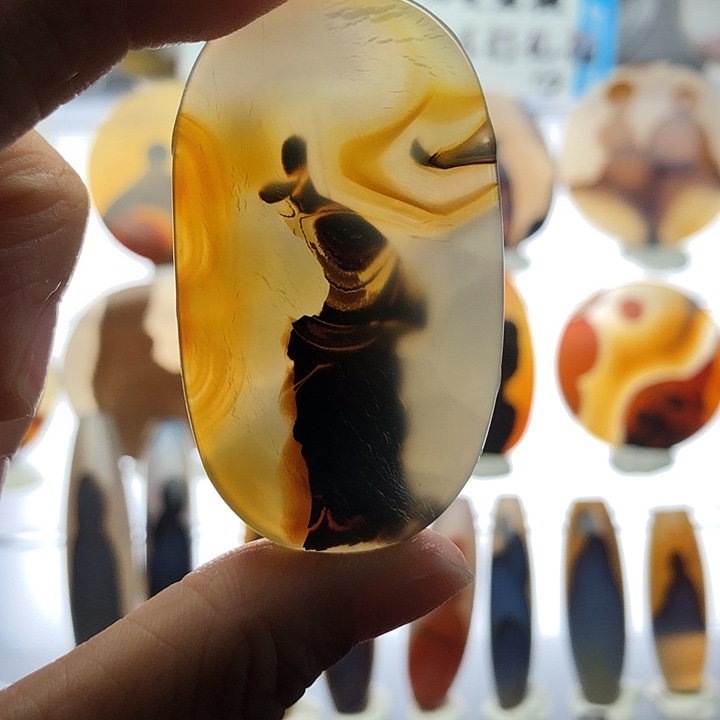 玛瑙/玉髓未镶嵌珠宝半成品35