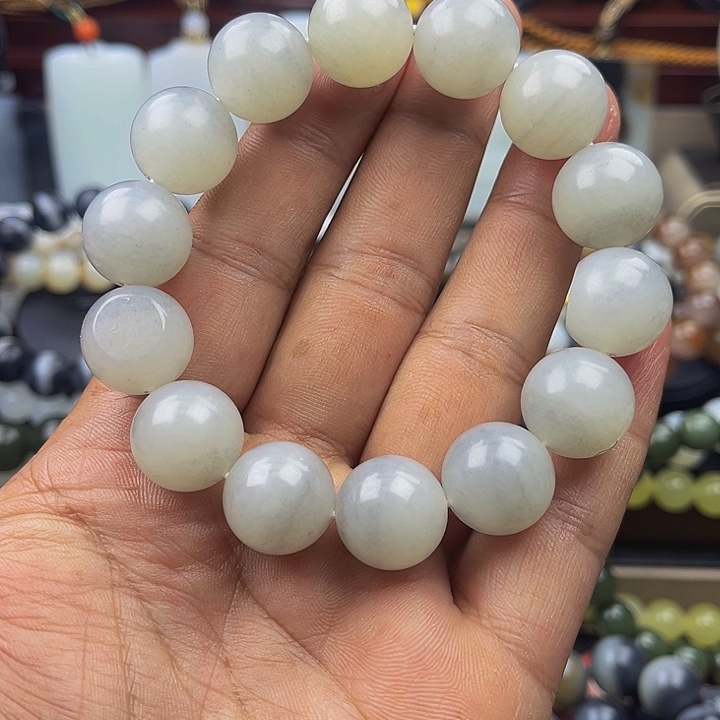 未镶嵌手串和田玉