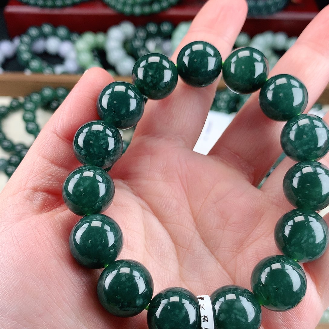 翡翠未镶嵌毛衣链