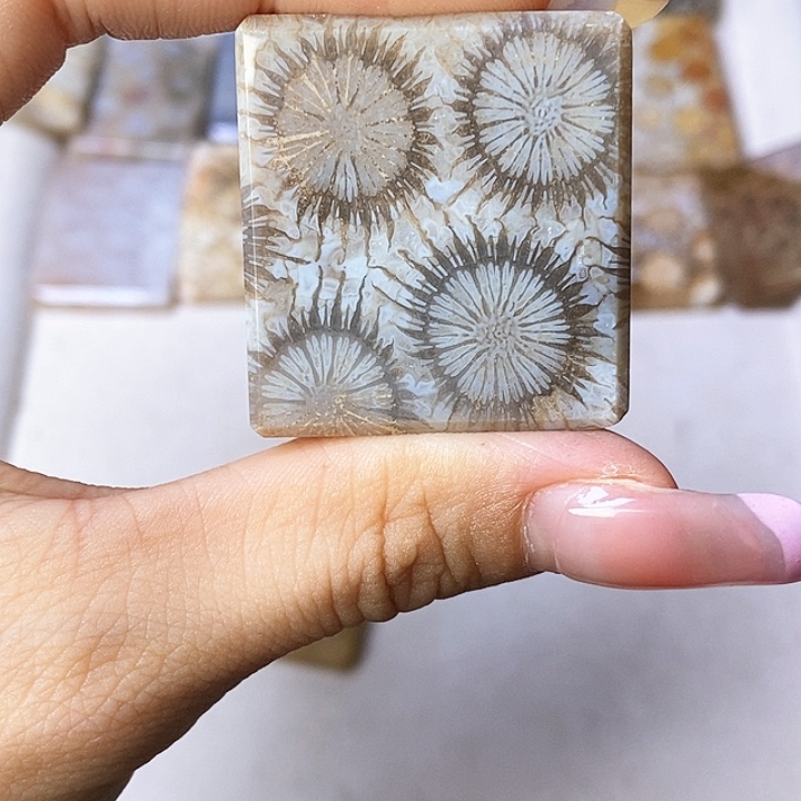 硅化玉颈饰合金月*