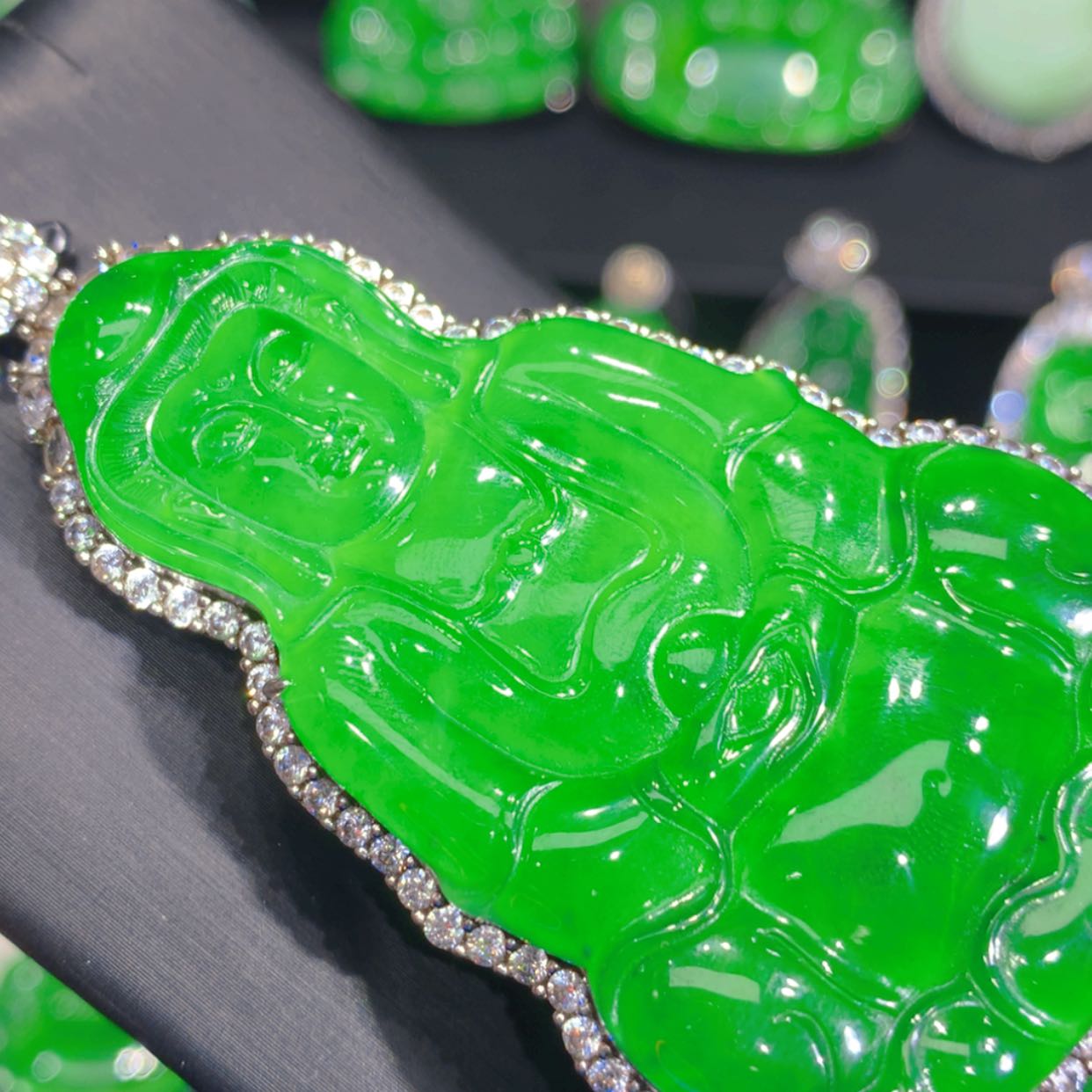 【闪购商品】翡翠颈饰银S925镶嵌2346565655