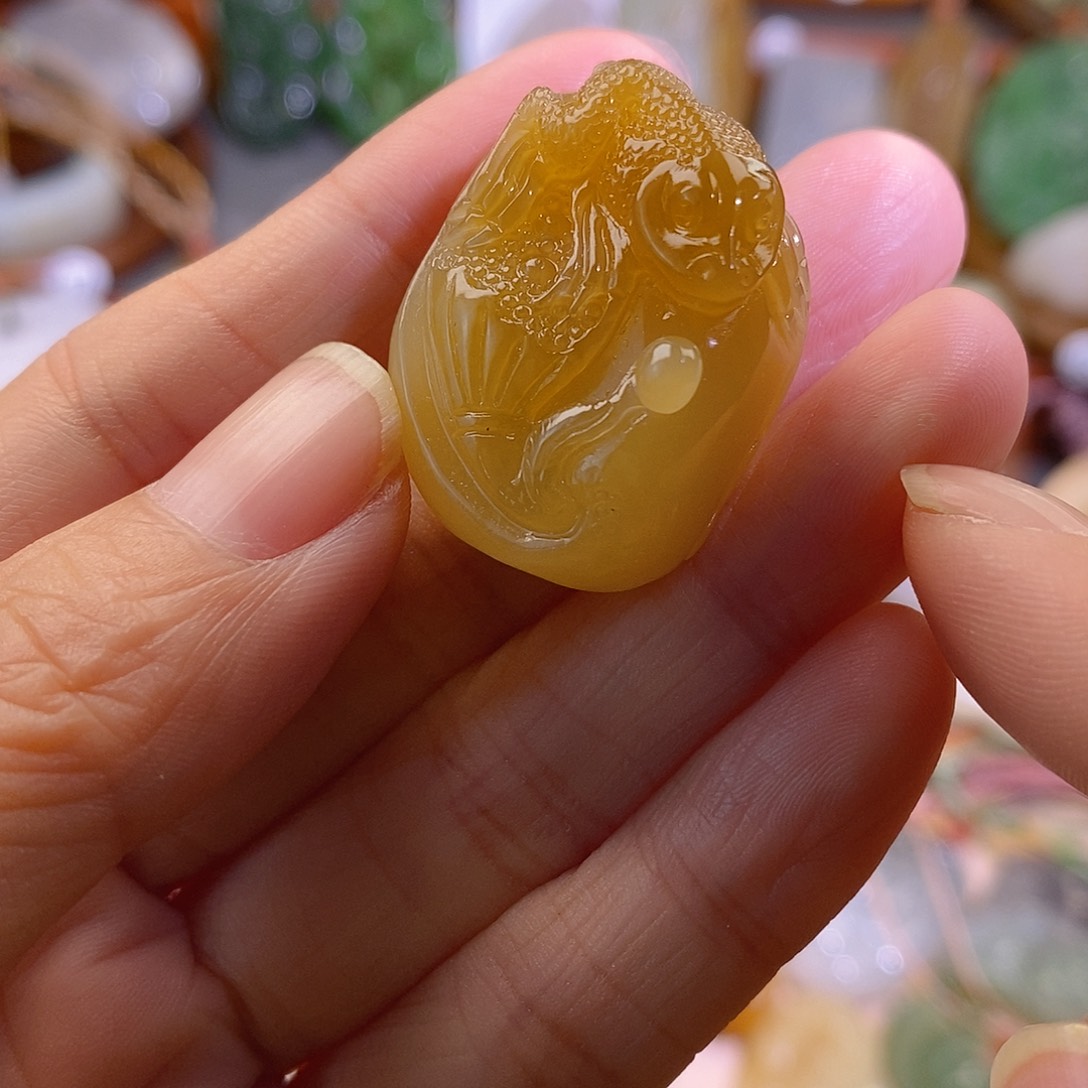 和田玉颈饰未镶嵌翩*