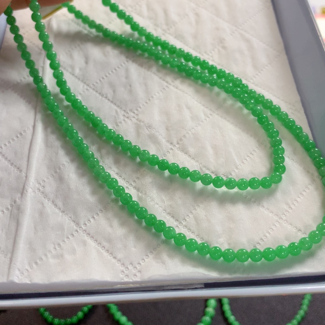 翡翠未镶嵌颈饰项链