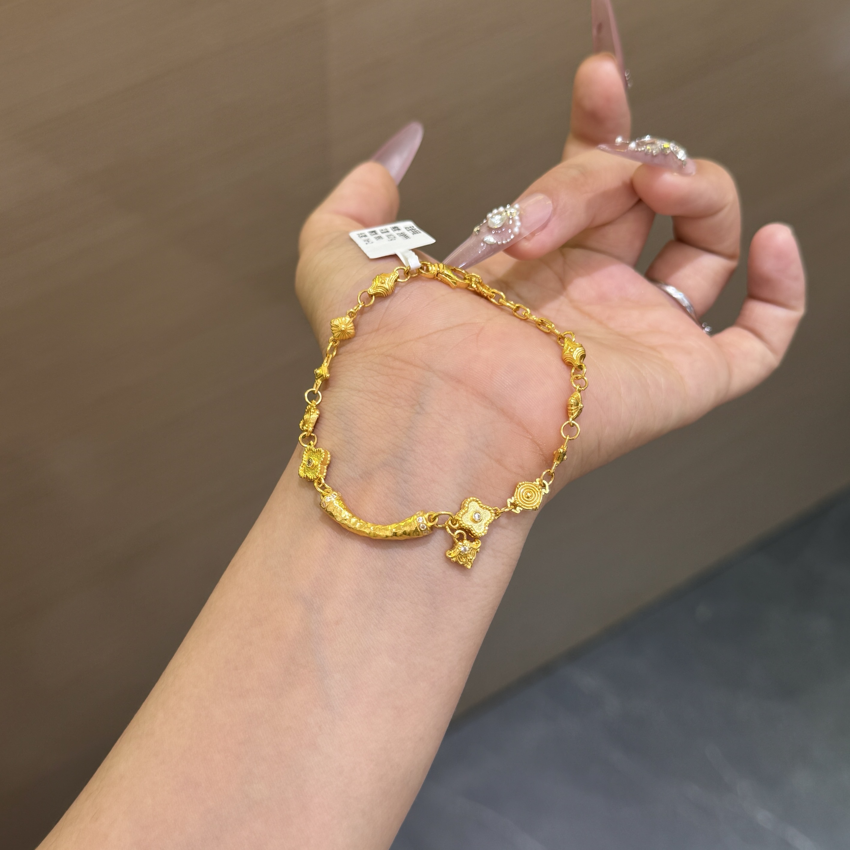 【菠萝珠宝】足金999  时尚弯管点钻手工链 克重：18.21克