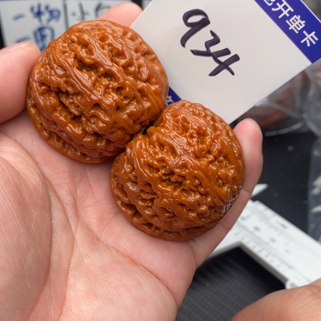 桃核把件粗筋44nomnom 