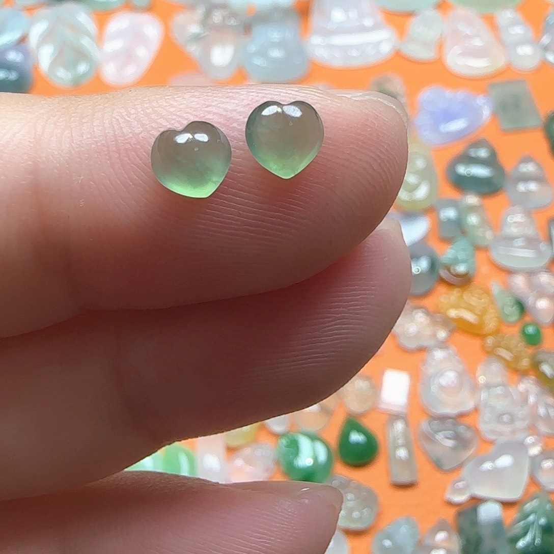 定制翡翠未镶嵌翡翠