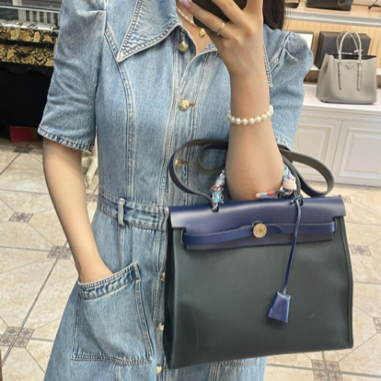 95新 Hermes/爱马仕 herbag31海军蓝拼绿单肩包