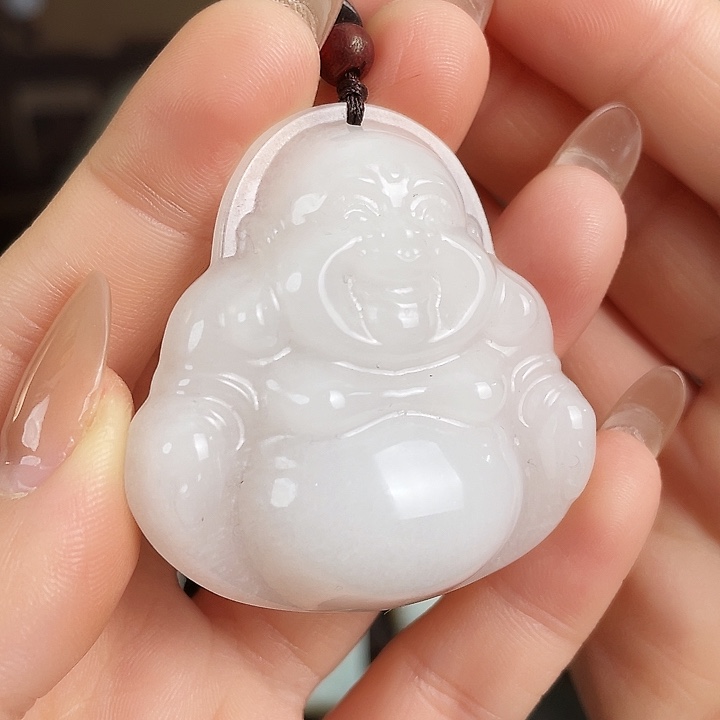 石英质玉未镶嵌颈饰