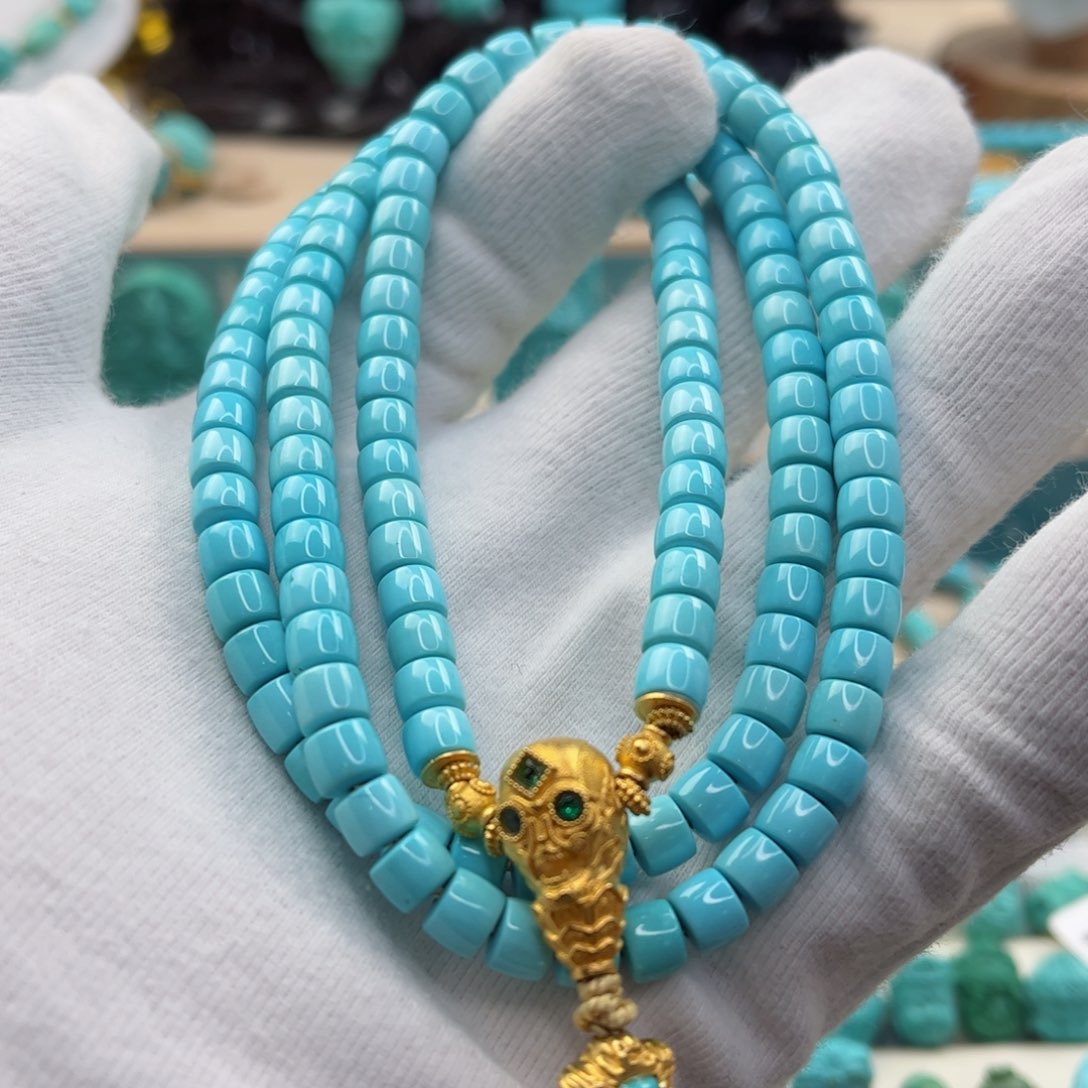 绿松石配饰未镶嵌